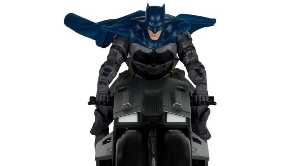 Mcfarlane Batcycle with Batman (DC Multiverse: The Flash) Vehicle 2 Pack 2 Batcycle design pays homage to its cinematic evolution