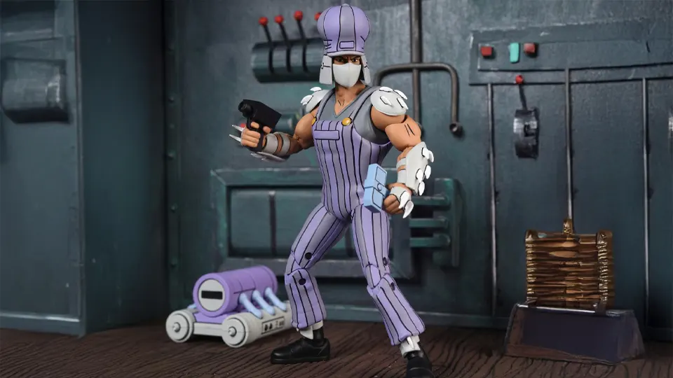 Ultimate Locomotive Menace: The NECA Train Track Takedown Shredder Exclusive Review 3 TMNT Cartoon Shredder NECA