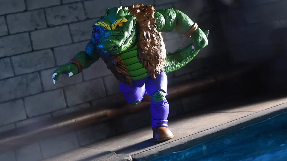NECA TMNT Archie Leatherhead Figure Brings Real Line-Building Weight 7 neca leatherhead archie comics figure