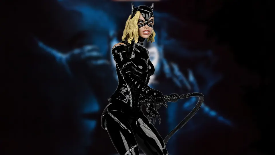 McFarlane Battle Damaged Catwoman Figure Gives Selina a Rougher Look 2 mcfarlane battle damaged catwoman figure