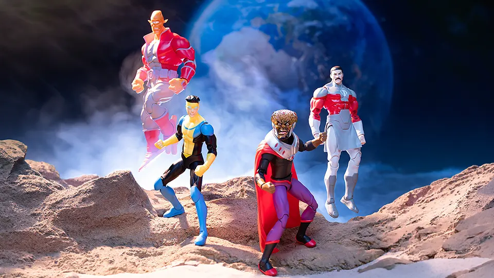 Super7 Invincible Wave 1 Figures Bring Four Comic Heavy Hitters 2 super7 invincible wave 1 figures