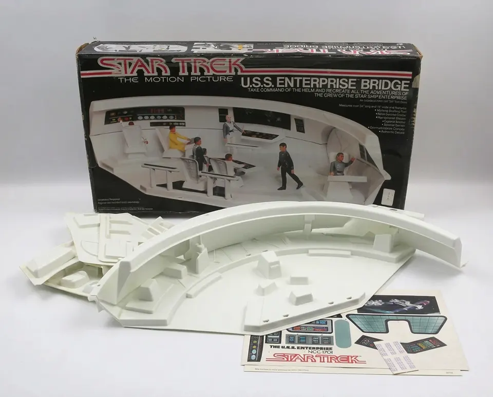 U.S.S. Enterprise Bridge Playset unboxed set